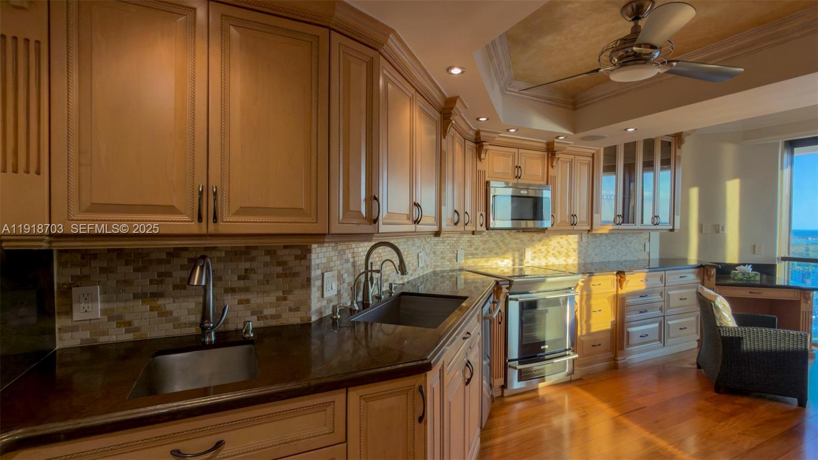 See details 3004 3 / 3 2560 sq. ft. $ 2025-11-22 0 Photo