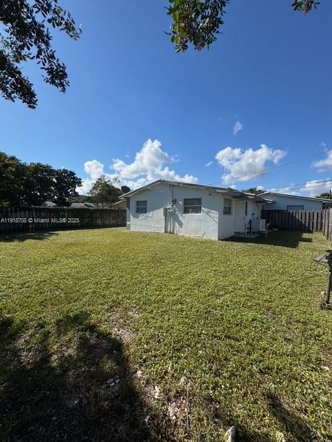 See details / 1964 sq. ft. $ 2025-11-22 0 Photo