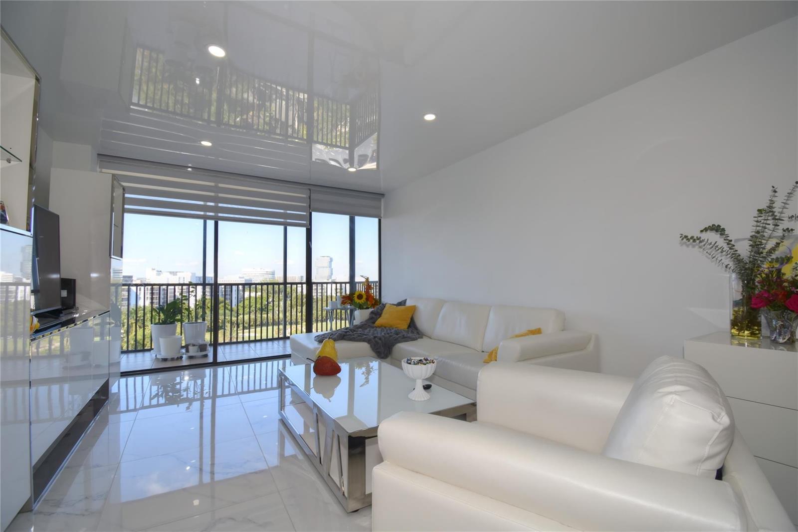 Photo of 20301 Country Club #930, Aventura, Florida, 33180 - Photo 14