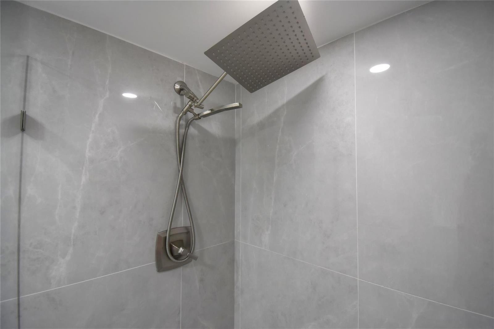 Photo of 20301 Country Club #930, Aventura, Florida, 33180 - Photo 40