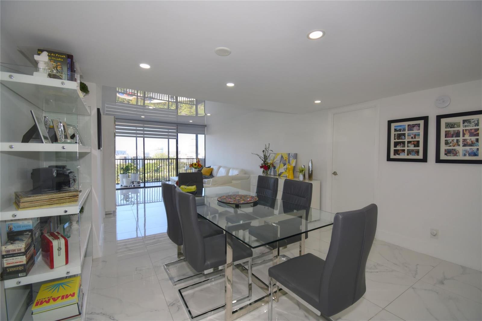 Photo of 20301 Country Club #930, Aventura, Florida, 33180 - Photo 8