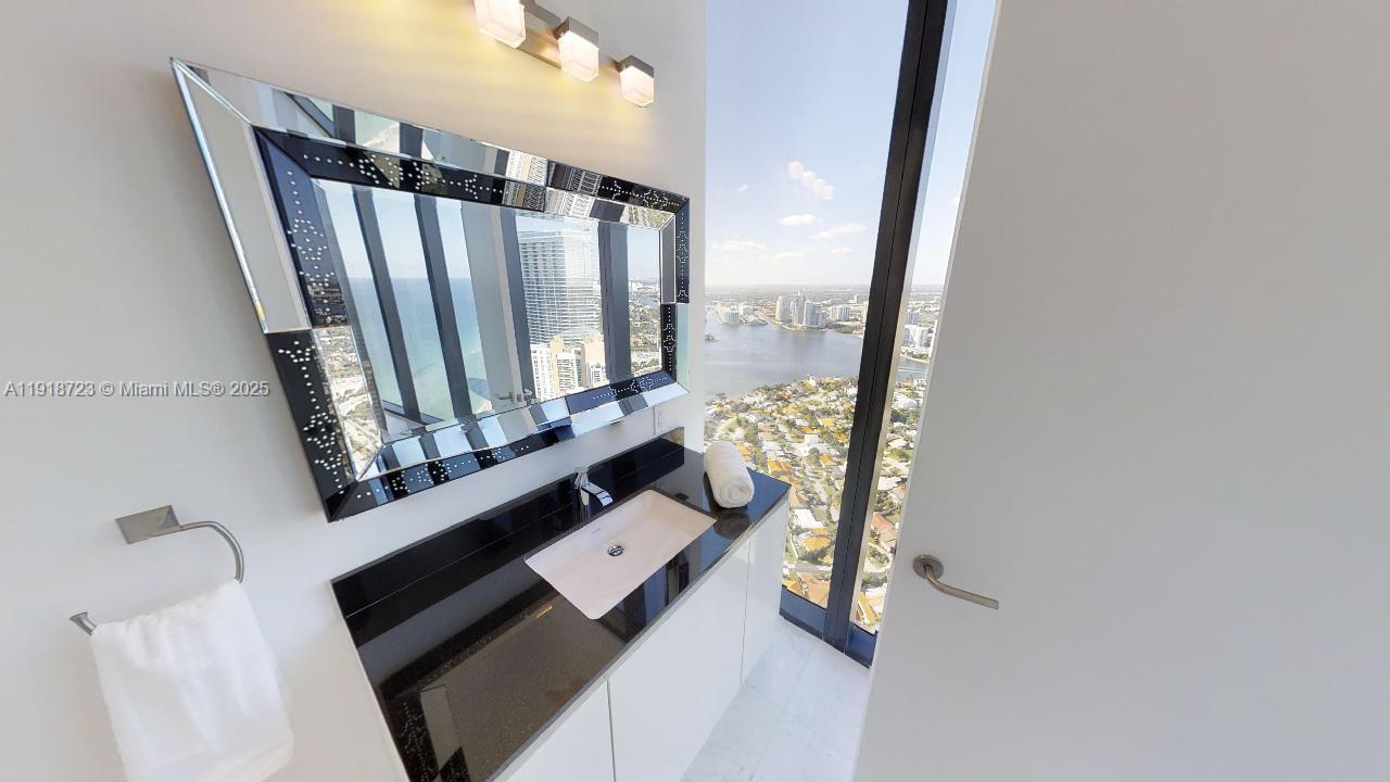 Photo of 18555 COLLINS AVE  #4804, Sunny Isles Beach, Florida, 33160 - FIRST FLOOR BATHROOM