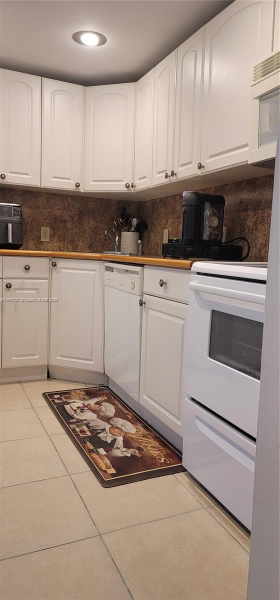 Photo of 3675 Country Club Dr #2201, Aventura, Florida, 33180 -