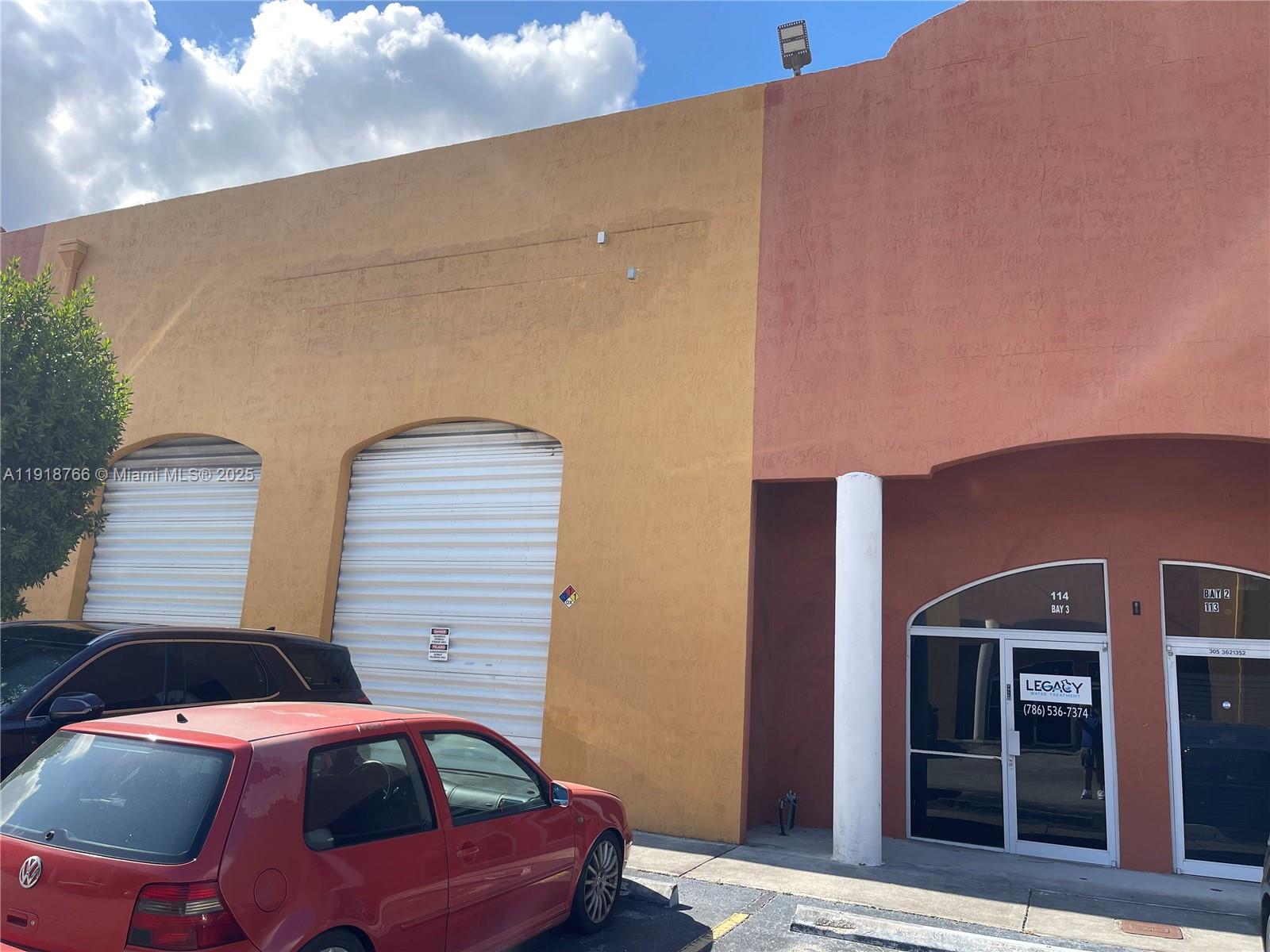 114  /   sq. ft. $ 2025-11-22 0 Photo