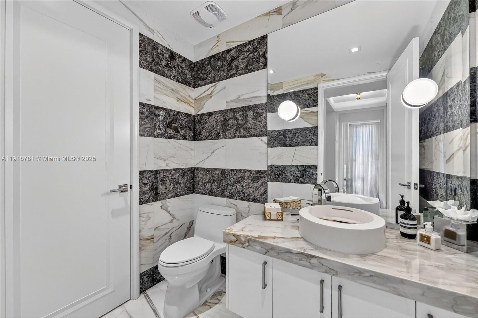 Photo of 17749 Collins Ave #501, Sunny Isles Beach, Florida, 33160 -