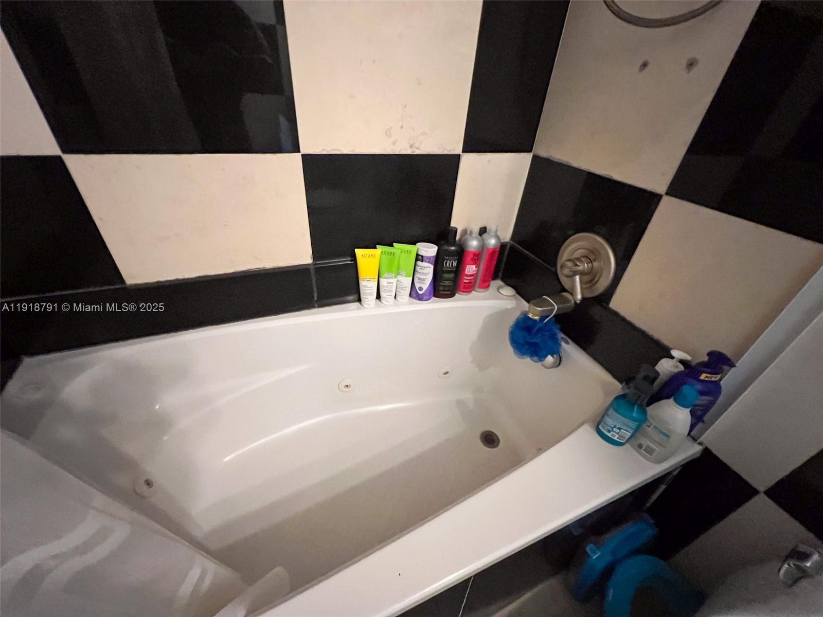 Photo of 701 Three Islands Blvd #506, Hallandale Beach, Florida, 33009 -