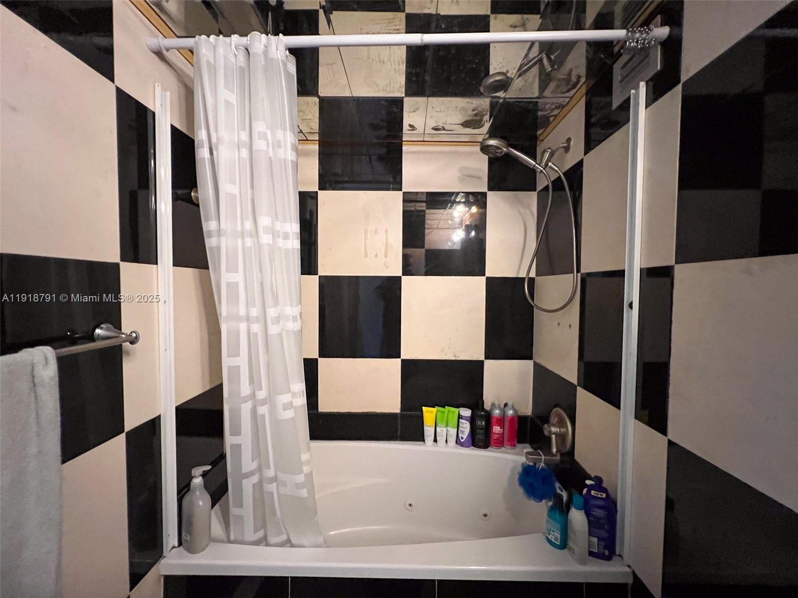 Photo of 701 Three Islands Blvd #506, Hallandale Beach, Florida, 33009 -