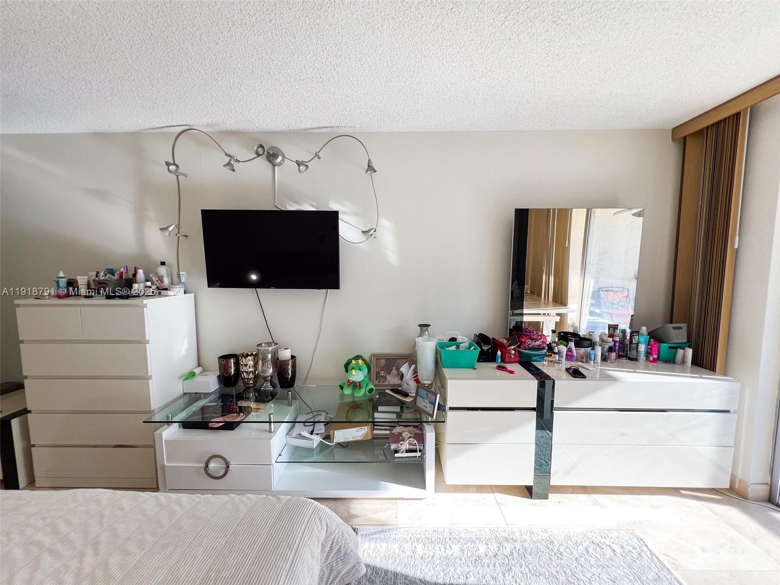 Photo of 701 Three Islands Blvd #506, Hallandale Beach, Florida, 33009 -