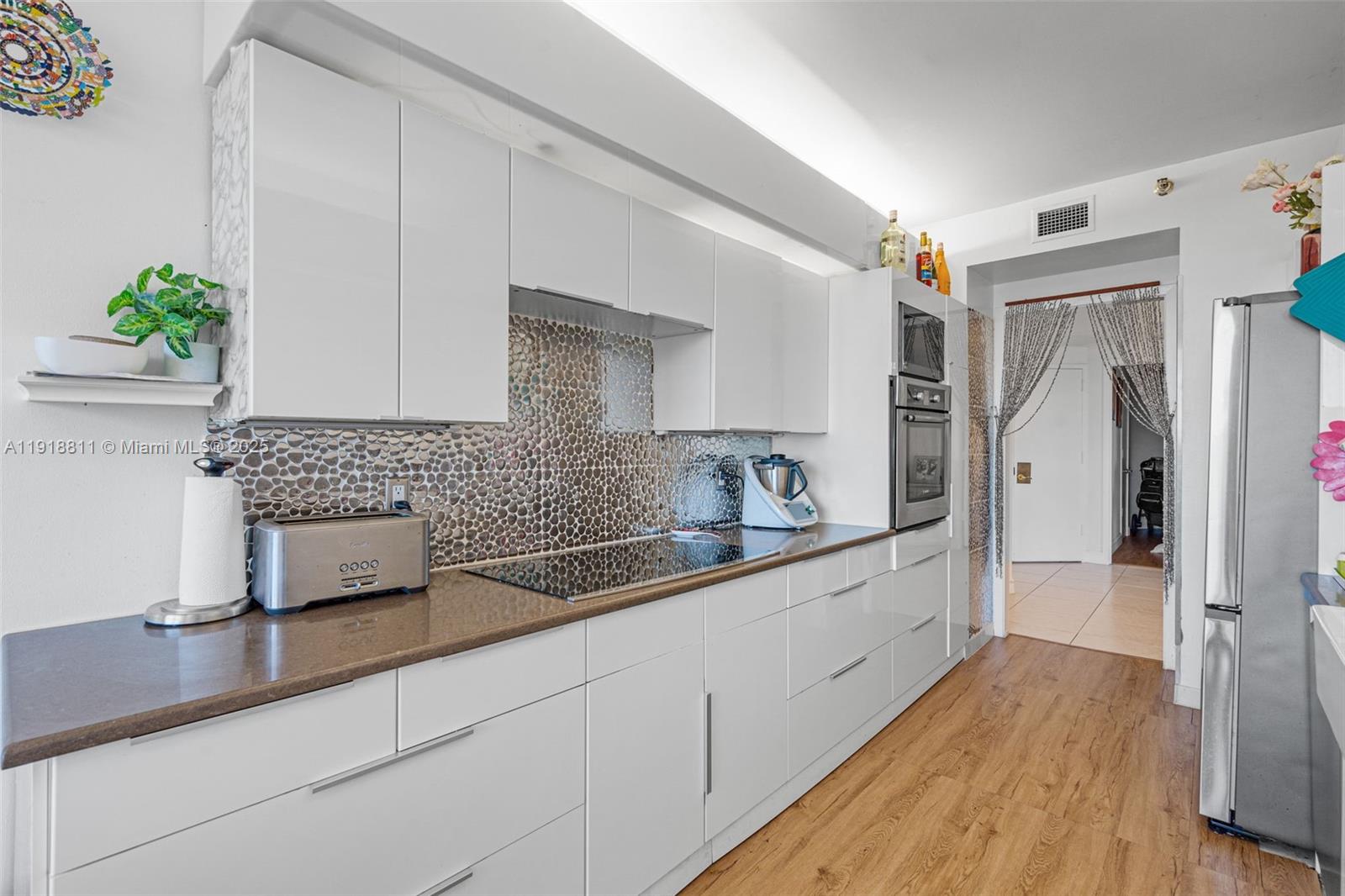 Photo of 3801 207th St  #603, Aventura, Florida, 33180 - 