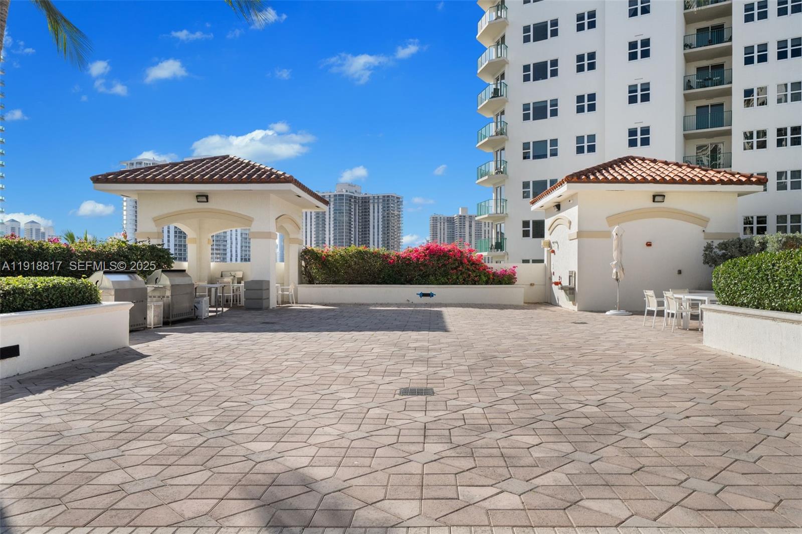 Photo of 20000 Country Club Dr  #1002, Aventura, Florida, 33180 - 