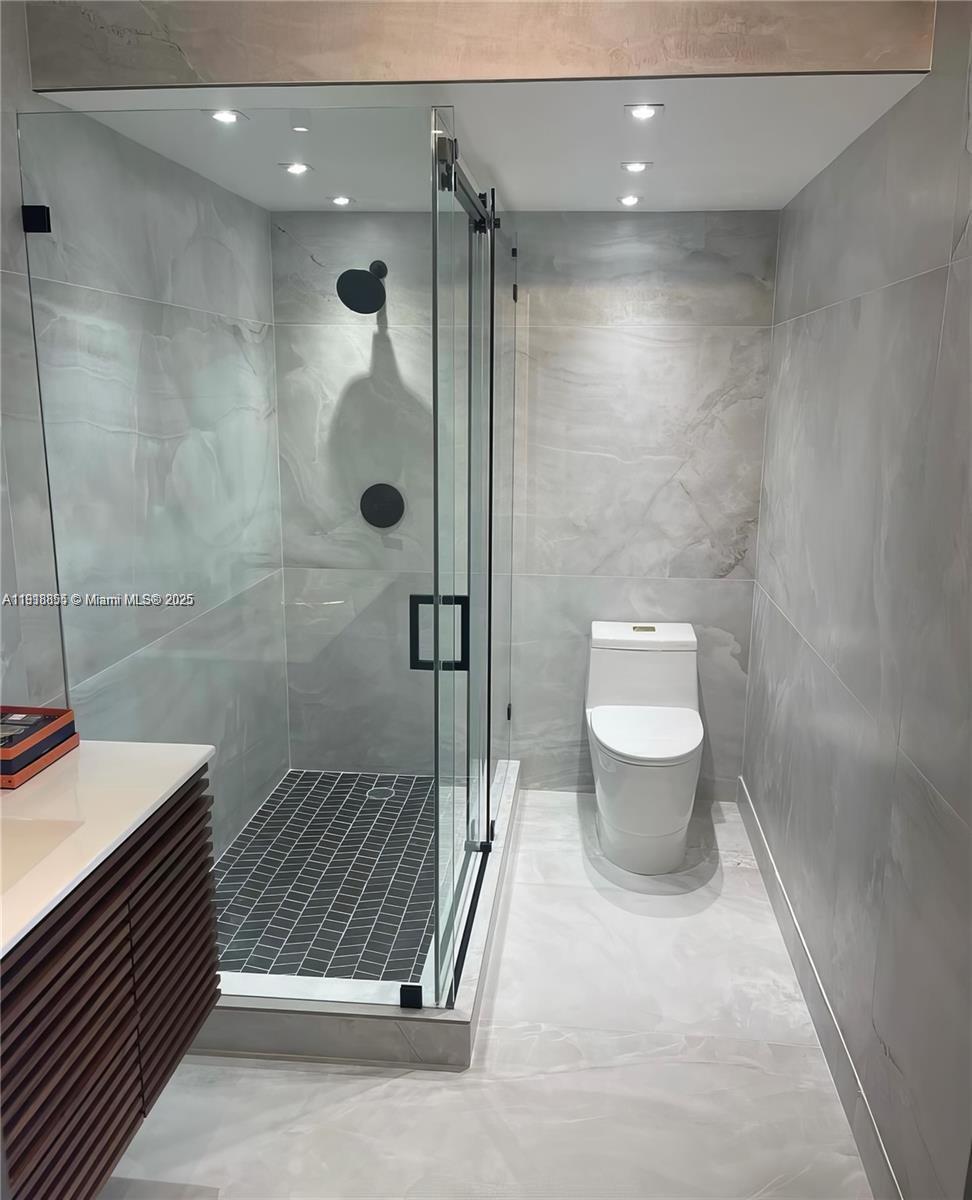 Photo of 3800 Ocean Dr  #1115, Hollywood, Florida, 33019 - 