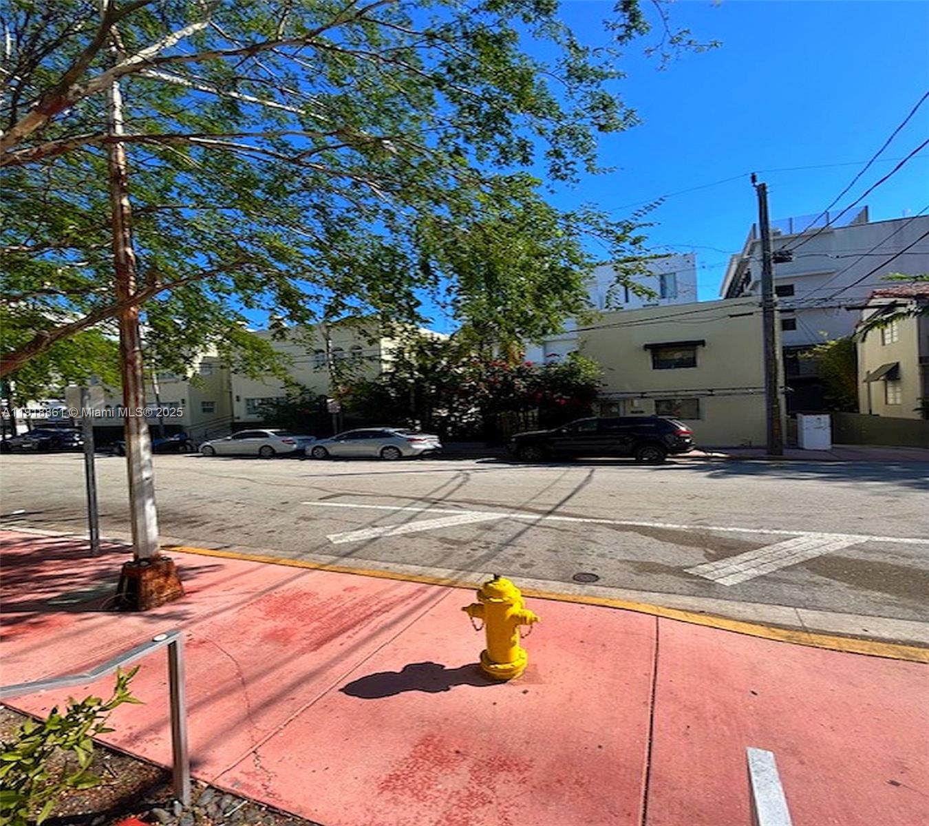   /   sq. ft. $ 2025-11-23 0 foto