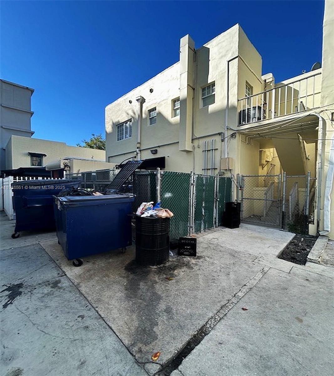   /   sq. ft. $ 2025-11-23 0 foto