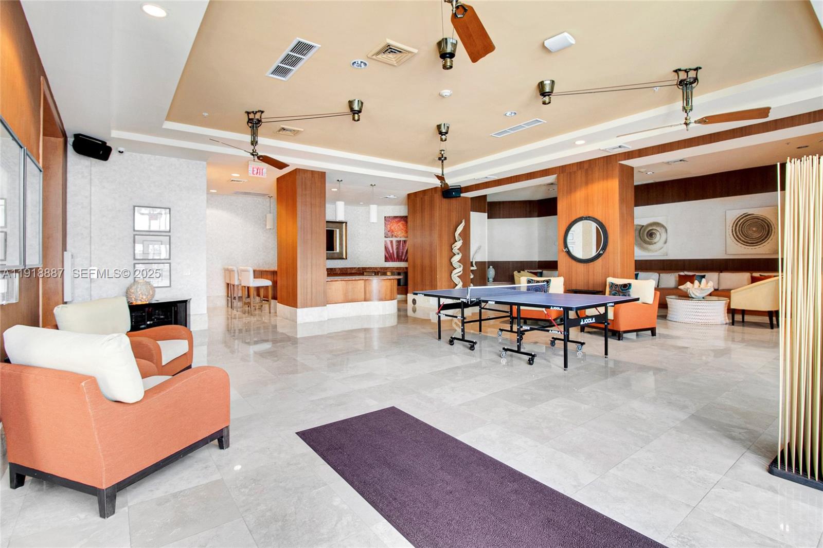 Photo of 1945 Ocean Dr  #1410, Hallandale Beach, Florida, 33009 - 