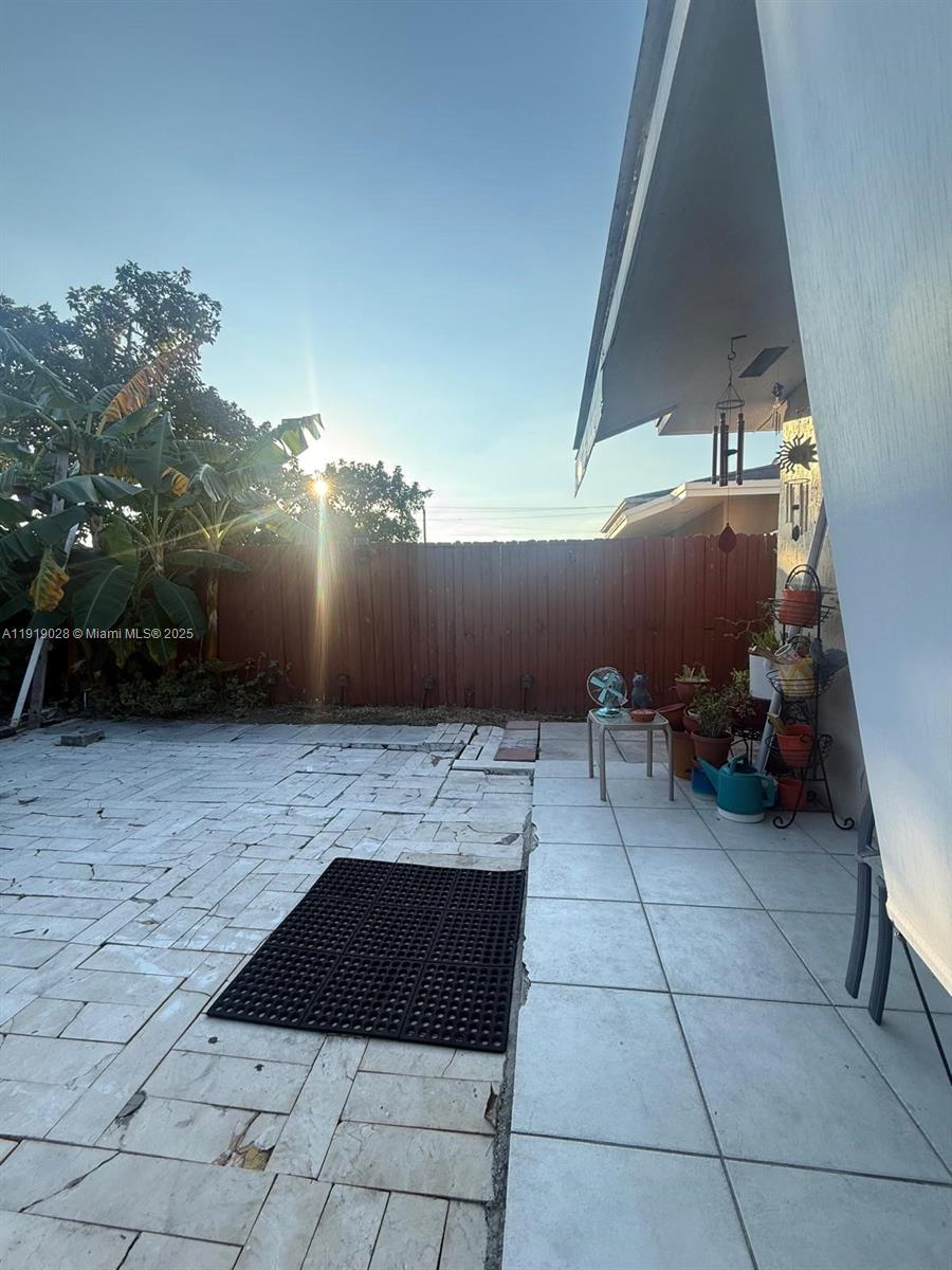 See details / 1794 sq. ft. $ 2025-11-24 0 Photo