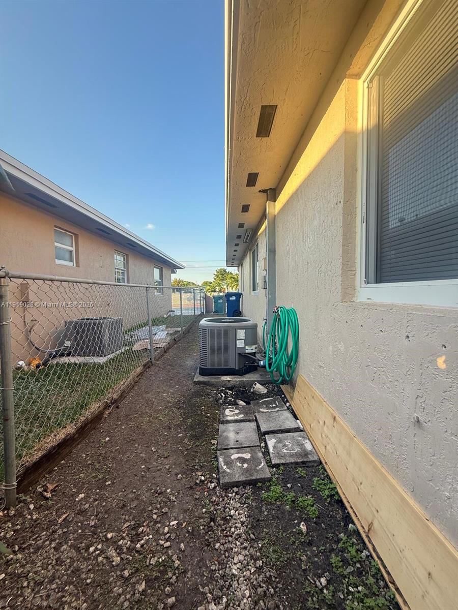 See details / 1794 sq. ft. $ 2025-11-24 0 Photo