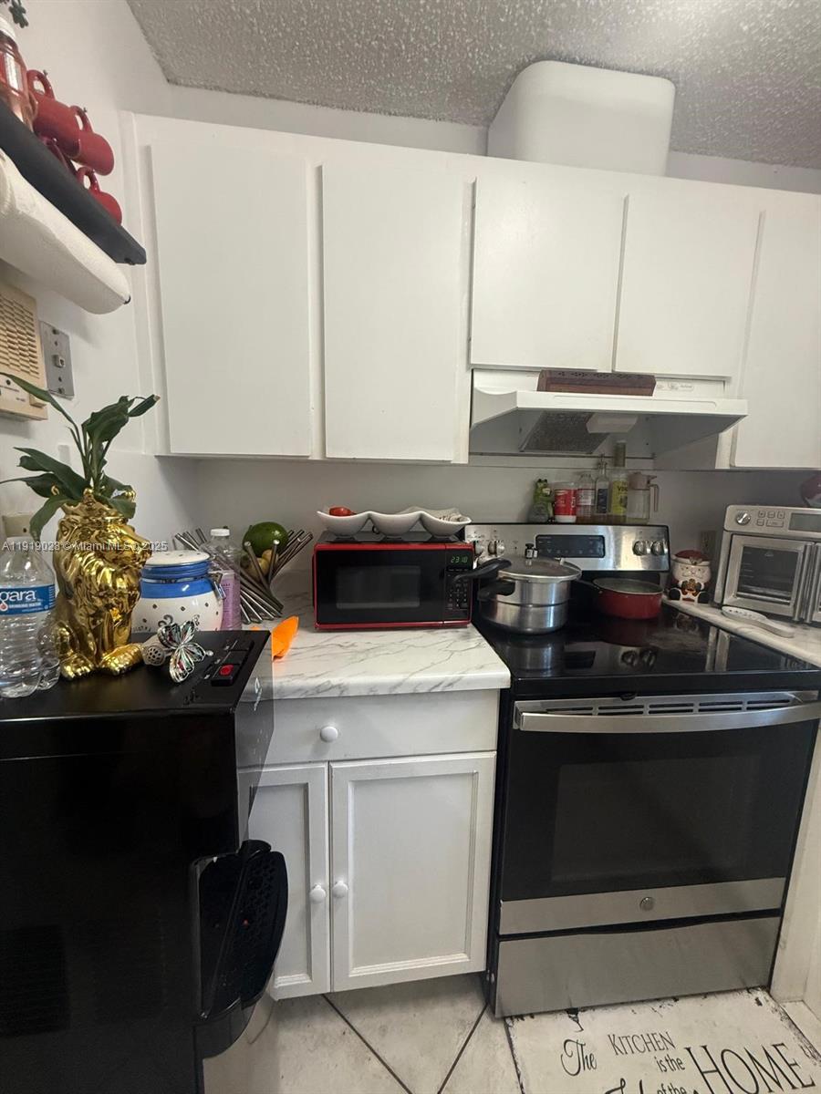 See details / 1794 sq. ft. $ 2025-11-24 0 Photo