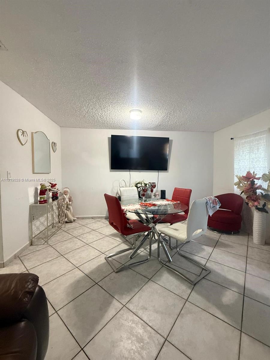 See details / 1794 sq. ft. $ 2025-11-24 0 Photo