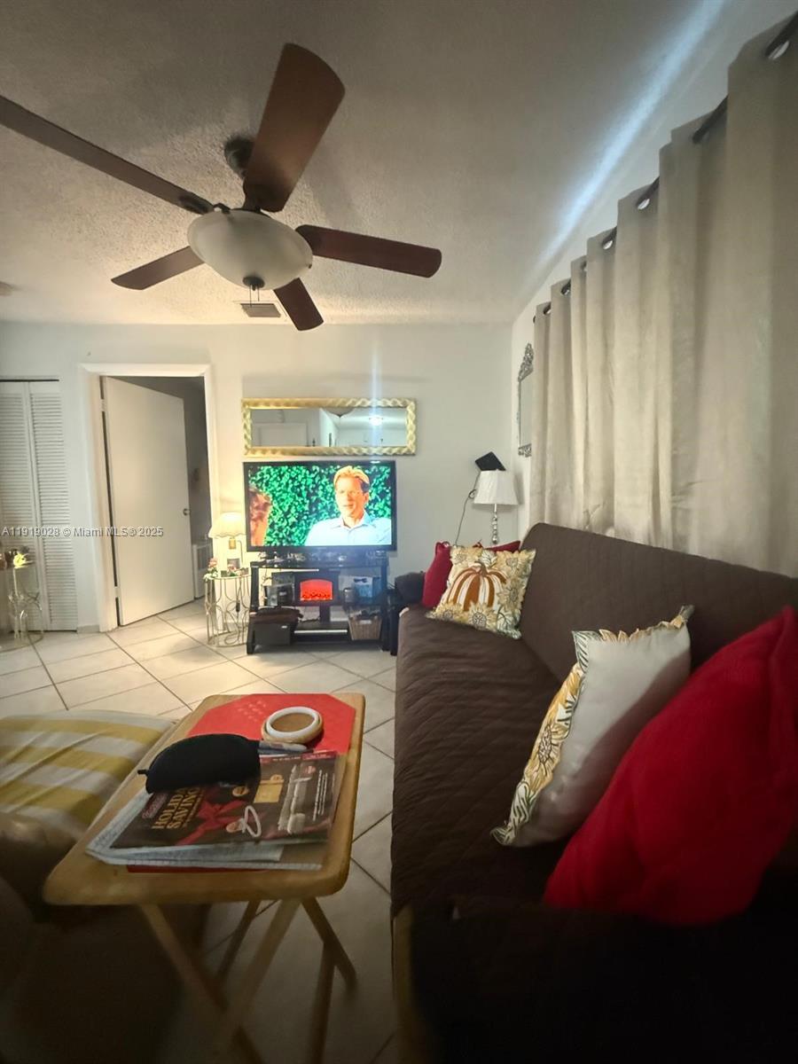 See details / 1794 sq. ft. $ 2025-11-24 0 Photo