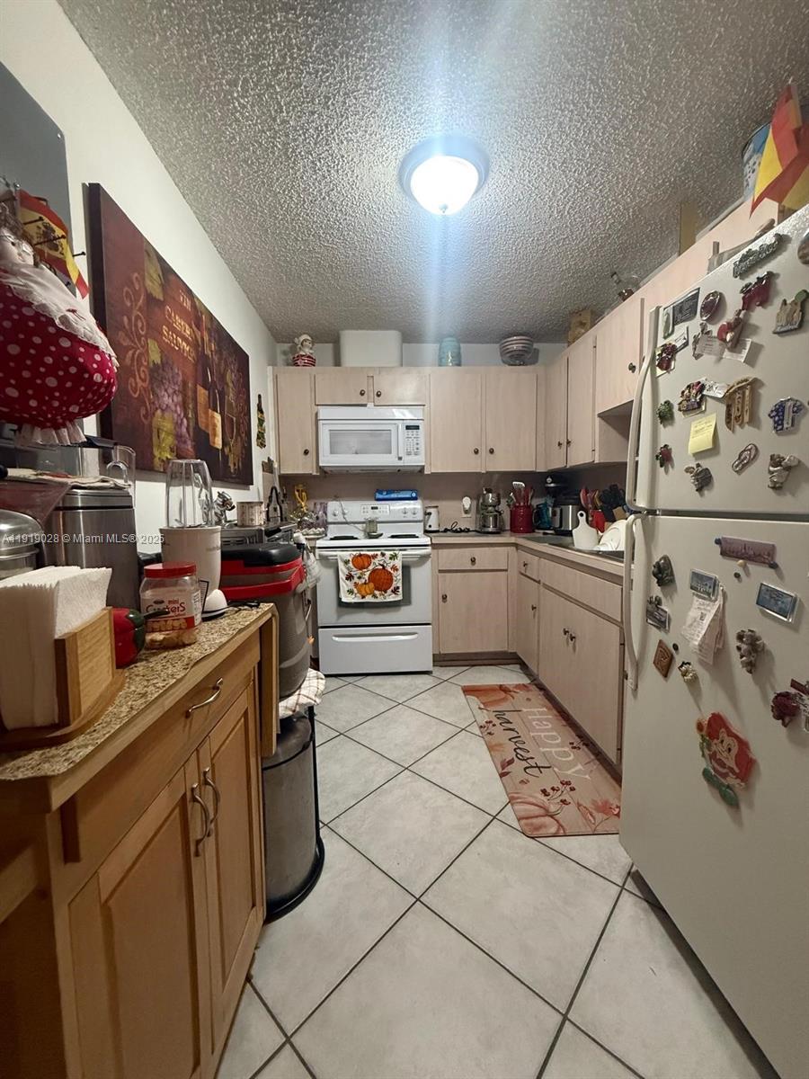 See details / 1794 sq. ft. $ 2025-11-24 0 Photo