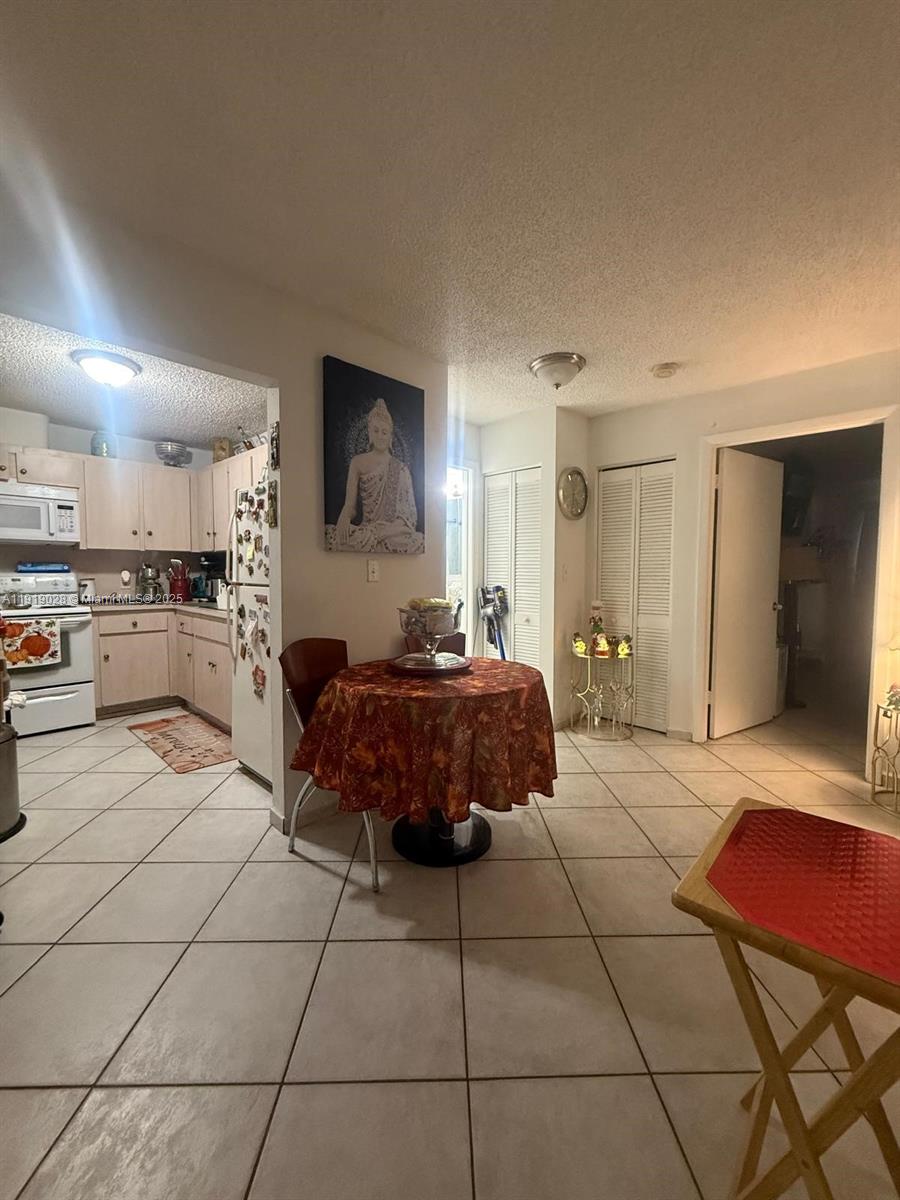 See details / 1794 sq. ft. $ 2025-11-24 0 Photo