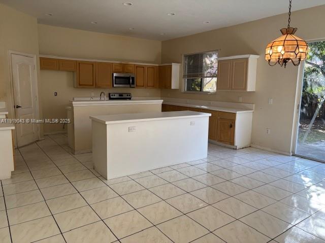 4871 5 / 4 4498 sq. ft. $ 2025-11-24 0 foto