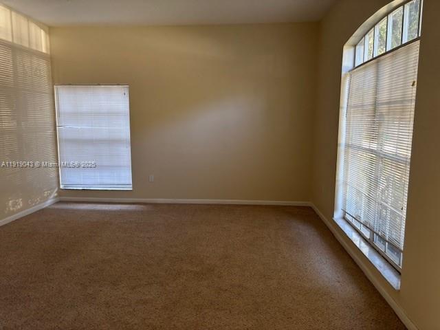 4871 5 / 4 4498 sq. ft. $ 2025-11-24 0 foto
