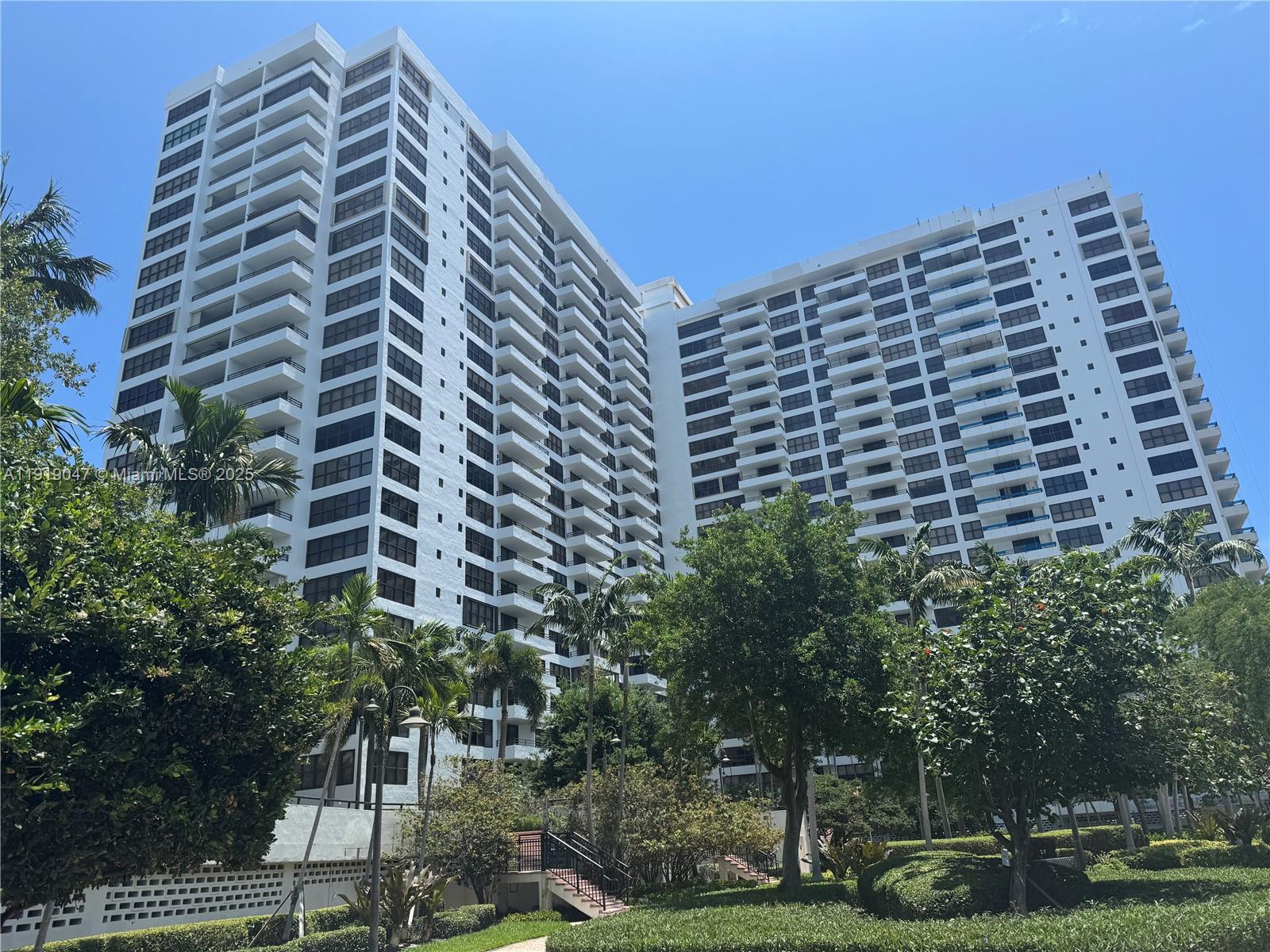 Photo of 2500 Parkview Dr  #1109, Hallandale Beach, Florida, 33009 - 