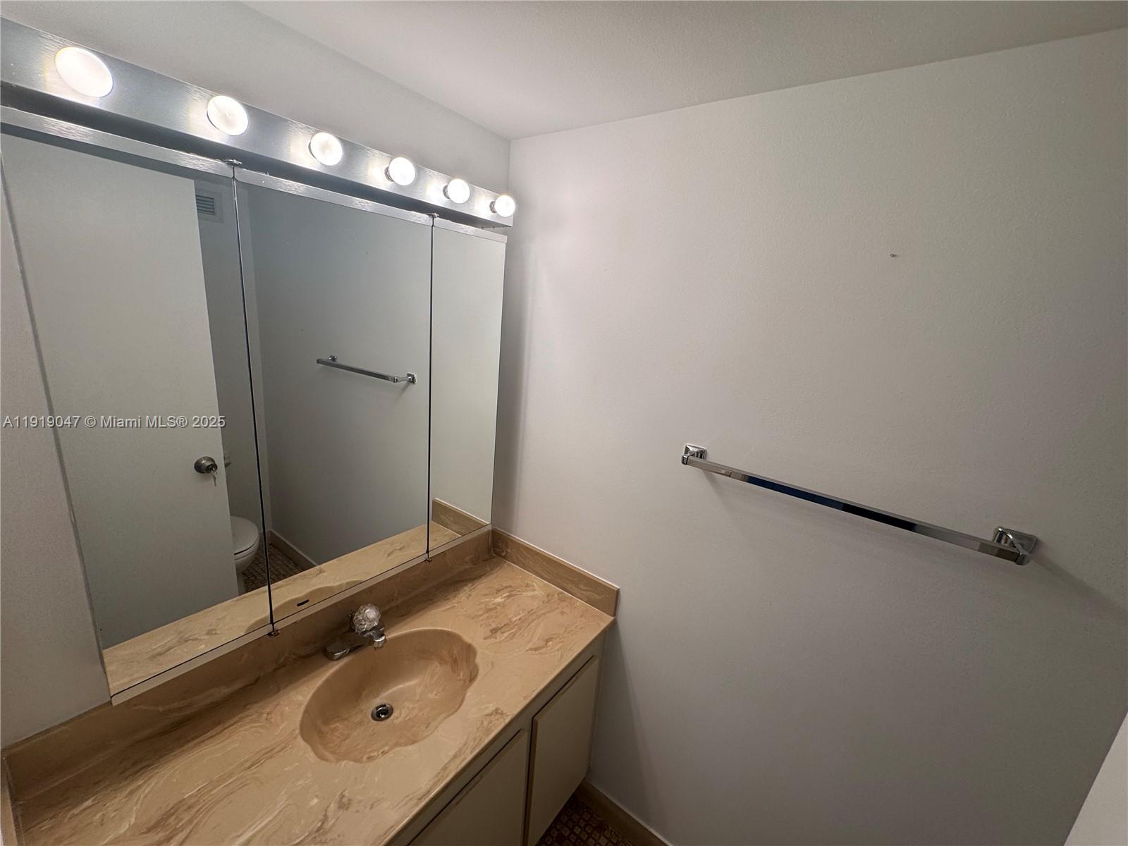 Photo of 2500 Parkview Dr  #1109, Hallandale Beach, Florida, 33009 - 