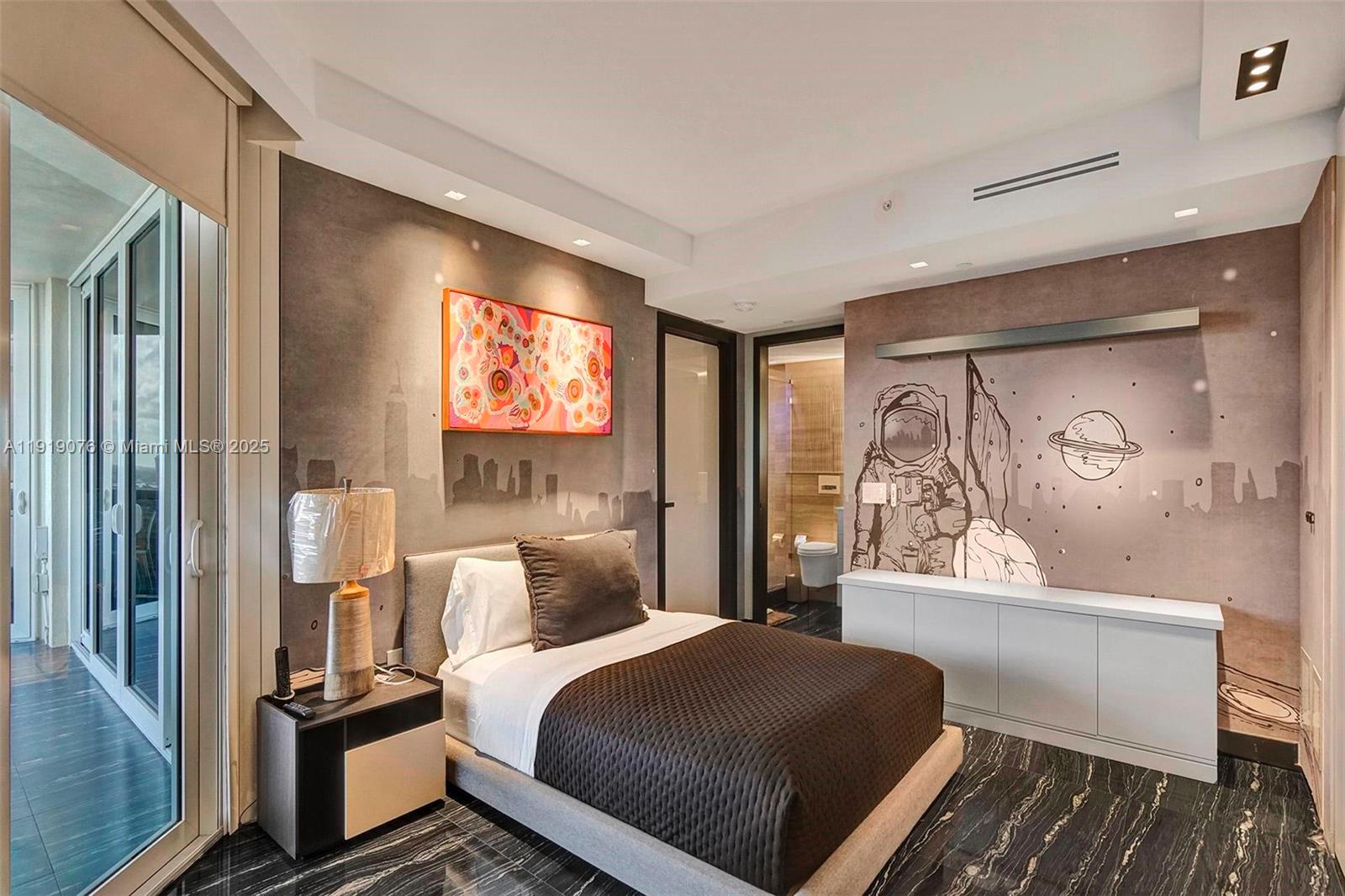 Photo of 17555 Collins Ave #2107, Sunny Isles Beach, Florida, 33160 -