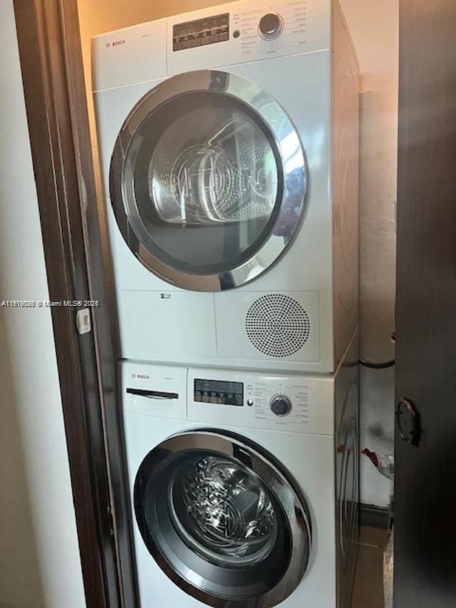 Photo of 3801 Ocean Dr  #15P, Hollywood, Florida, 33019 - 