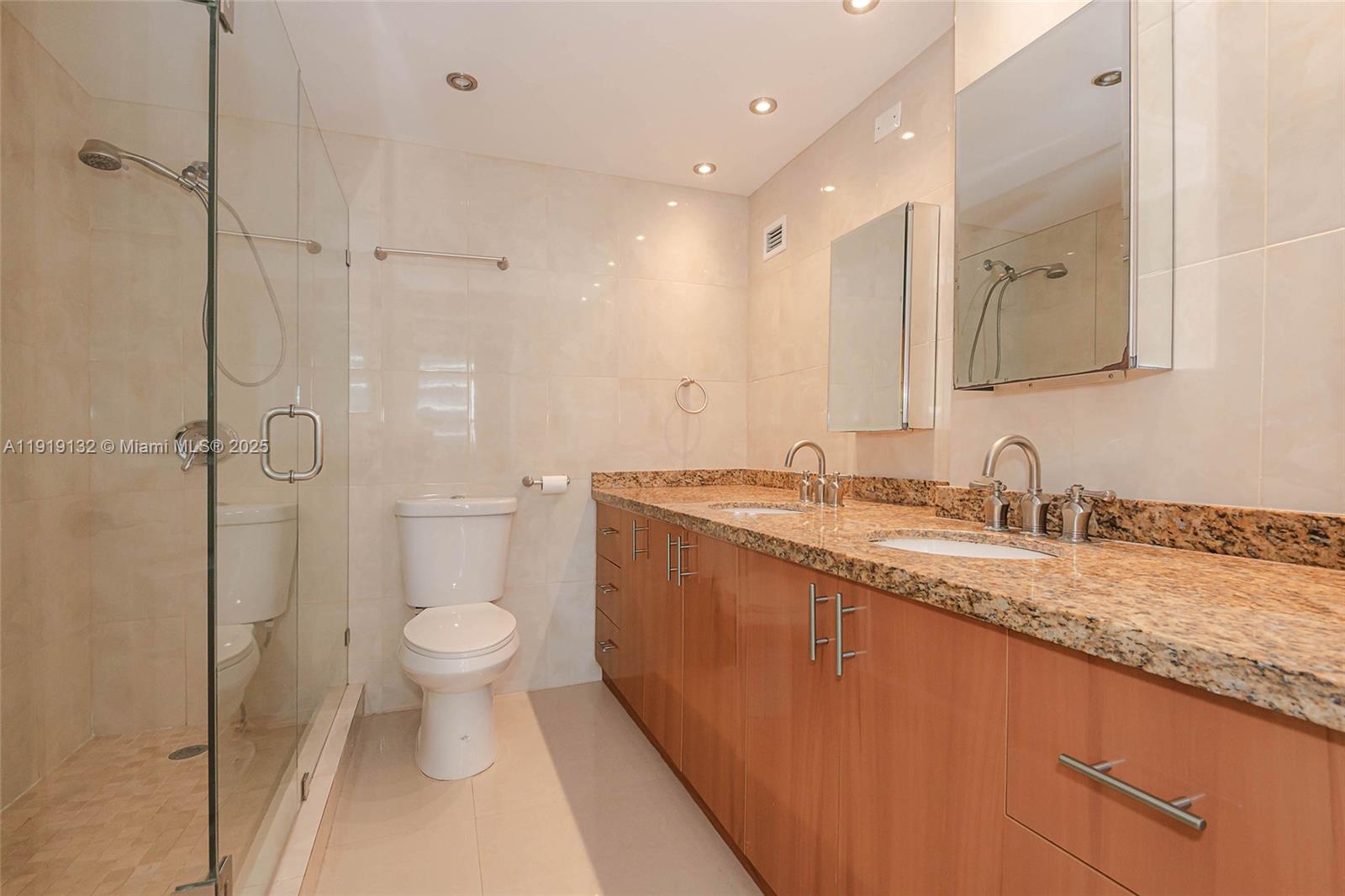 Photo of 3505 Ocean Dr #1411, Hollywood, Florida, 33019 -