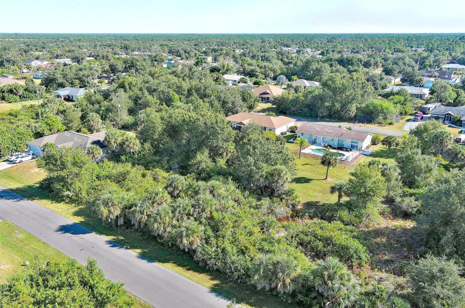 See details / sq. ft. $ 2025-11-24 0 Photo