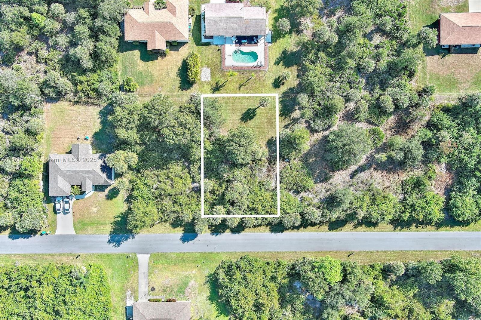 See details / sq. ft. $ 2025-11-24 0 Photo