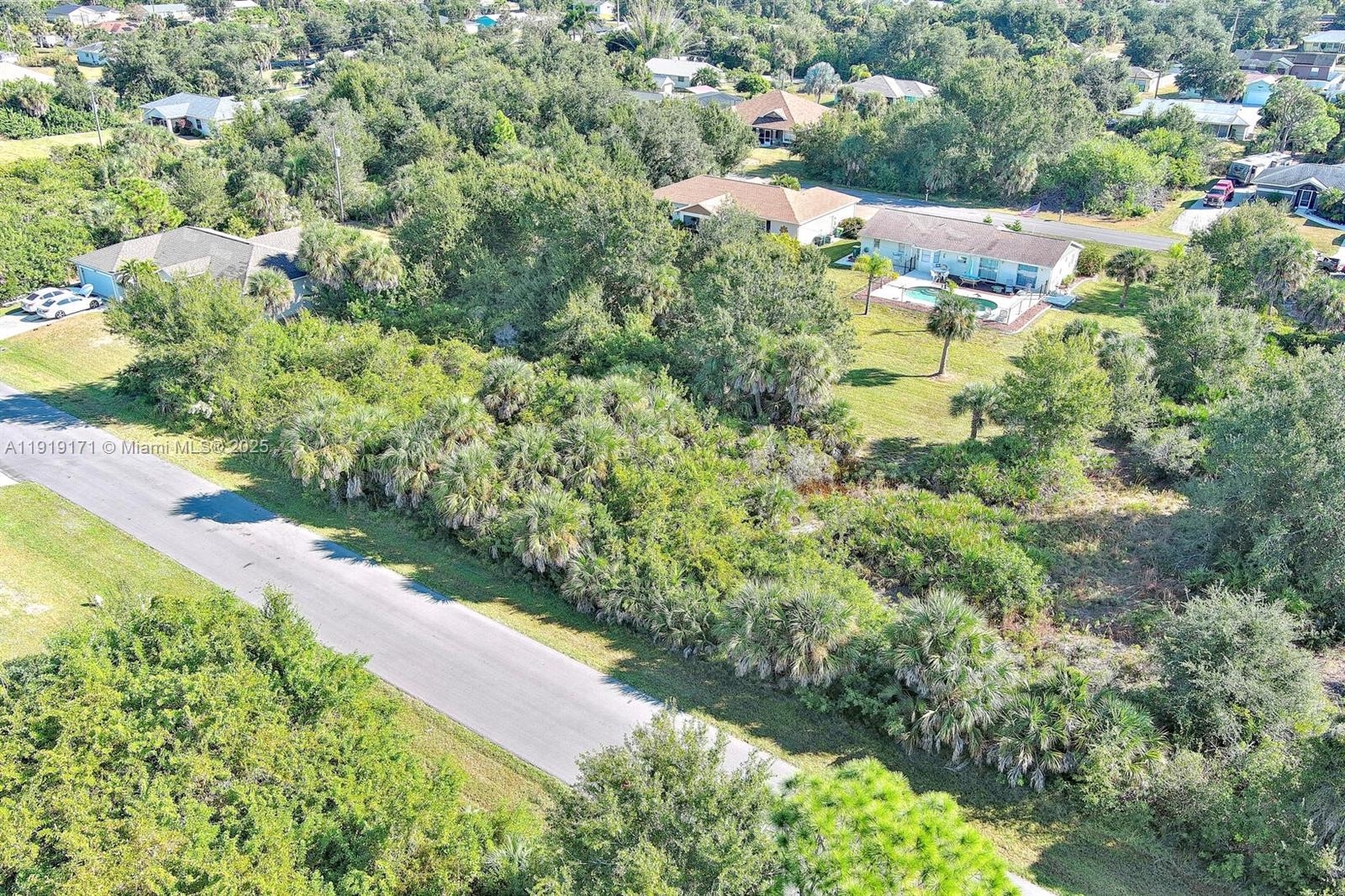 See details / sq. ft. $ 2025-11-24 0 Photo