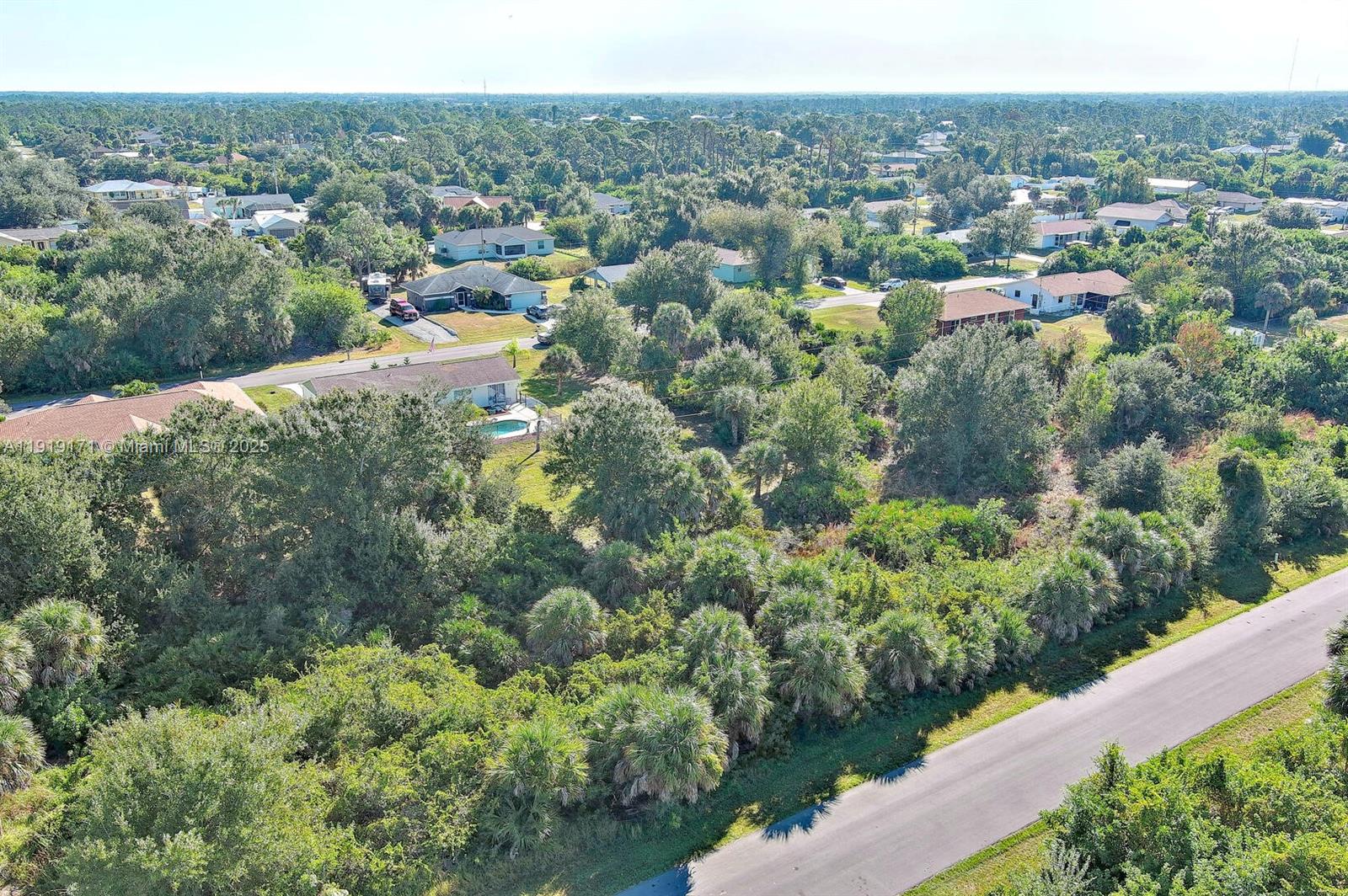 See details / sq. ft. $ 2025-11-24 0 Photo