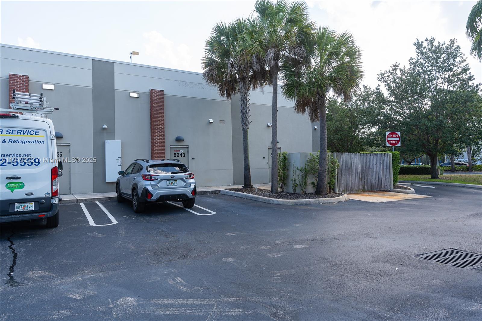   /   sq. ft. $ 2025-11-24 0 Photo