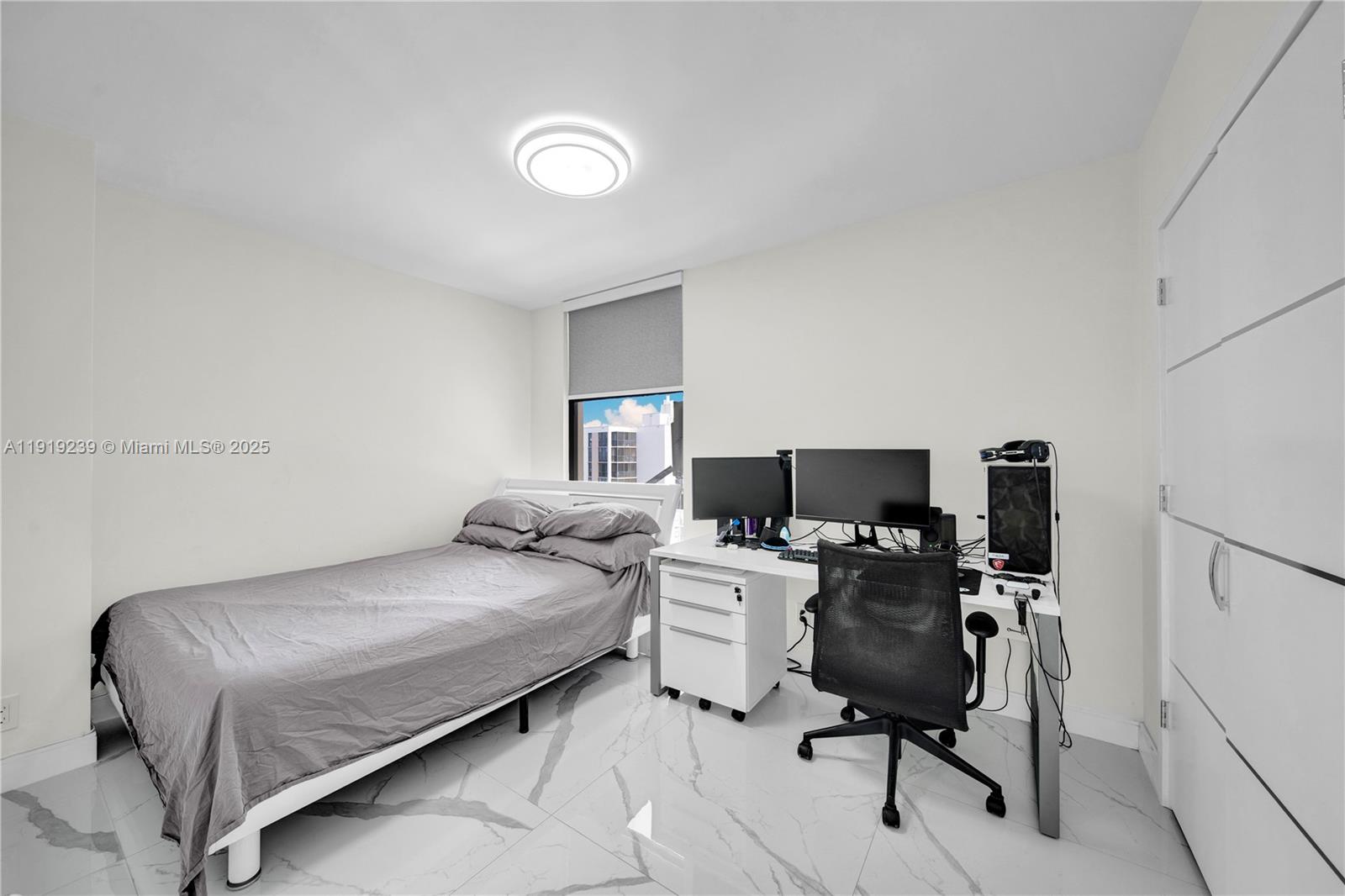 Photo of 20335 Country Club Drive  #2602, Aventura, Florida, 33180 - 