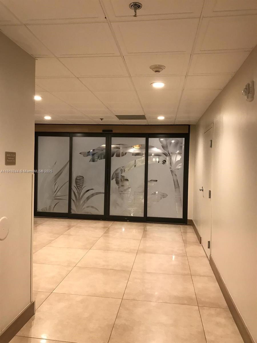 Photo of 3701 Country Club Dr  #706, Aventura, Florida, 33180 - 