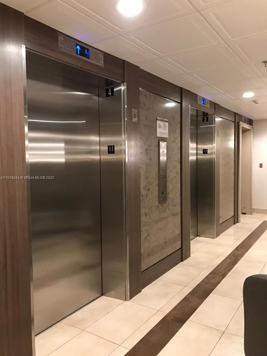 Photo of 3701 Country Club Dr  #706, Aventura, Florida, 33180 - 