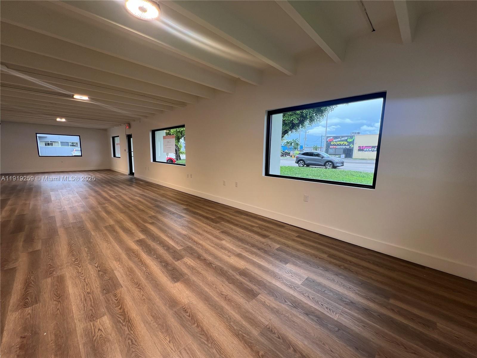 Ver detalles / sq. ft. $ 2025-11-24 0 foto