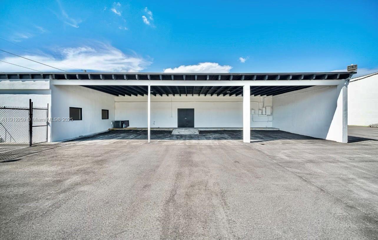 Ver detalles / sq. ft. $ 2025-11-24 0 foto