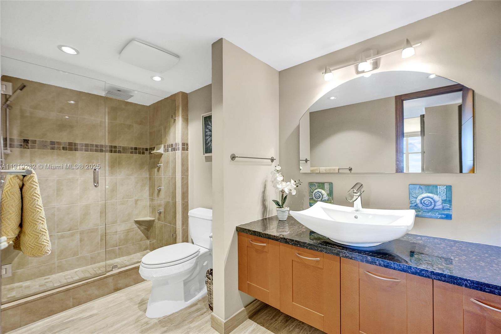 Photo of 2301 Ocean Dr #1204, Hollywood, Florida, 33019 -