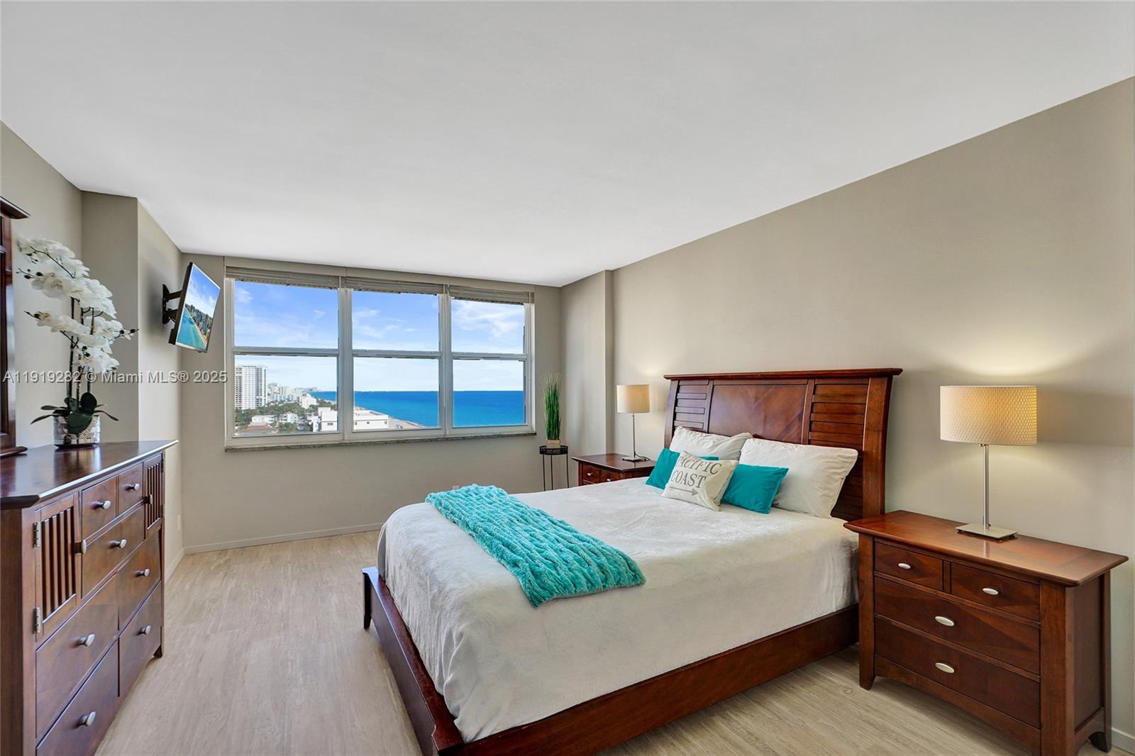 Photo of 2301 Ocean Dr #1204, Hollywood, Florida, 33019 -