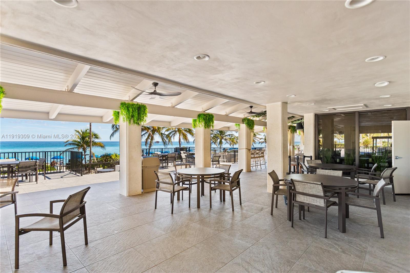 8Q 3 / 3 1740 sq. ft. $ 2025-11-24 0 Photo