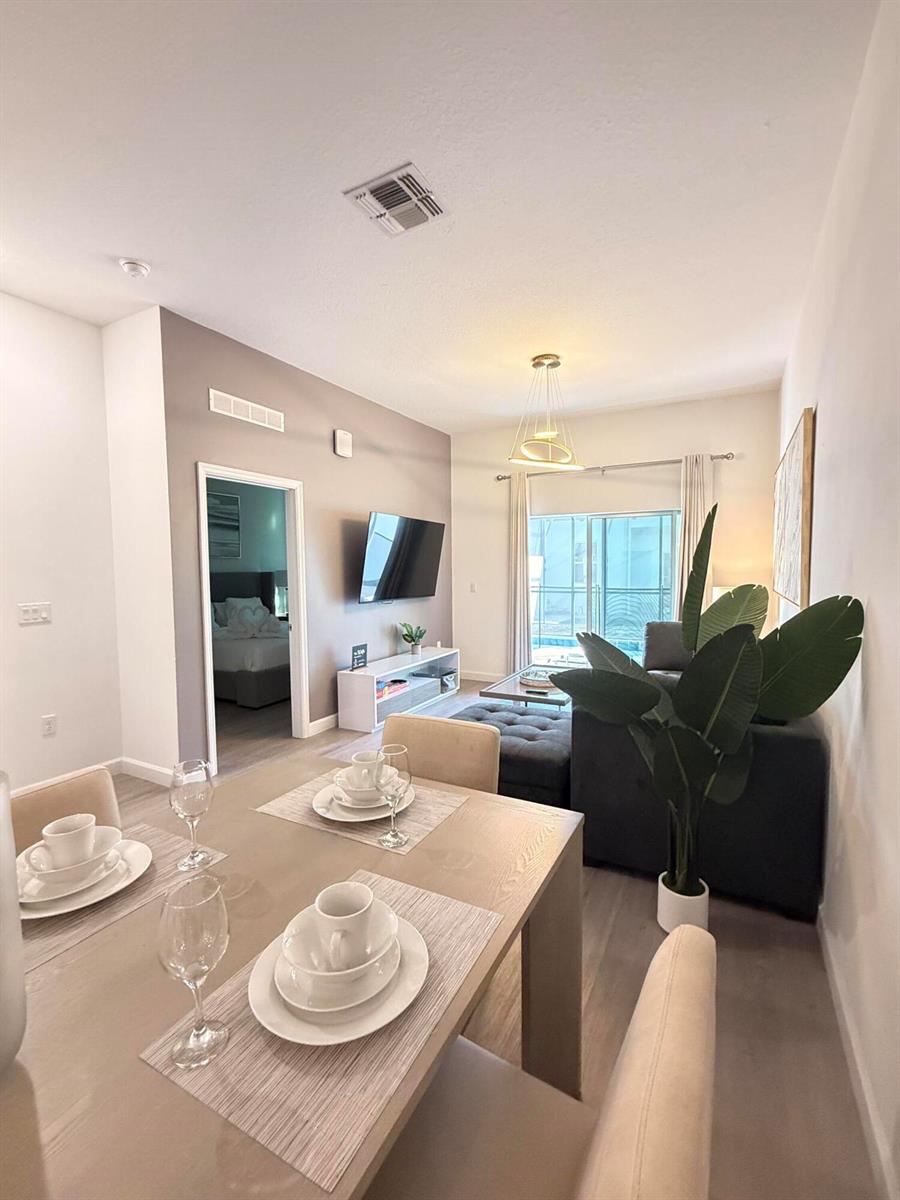   / 16 1671 sq. ft. $ 2026-03-03 0 foto