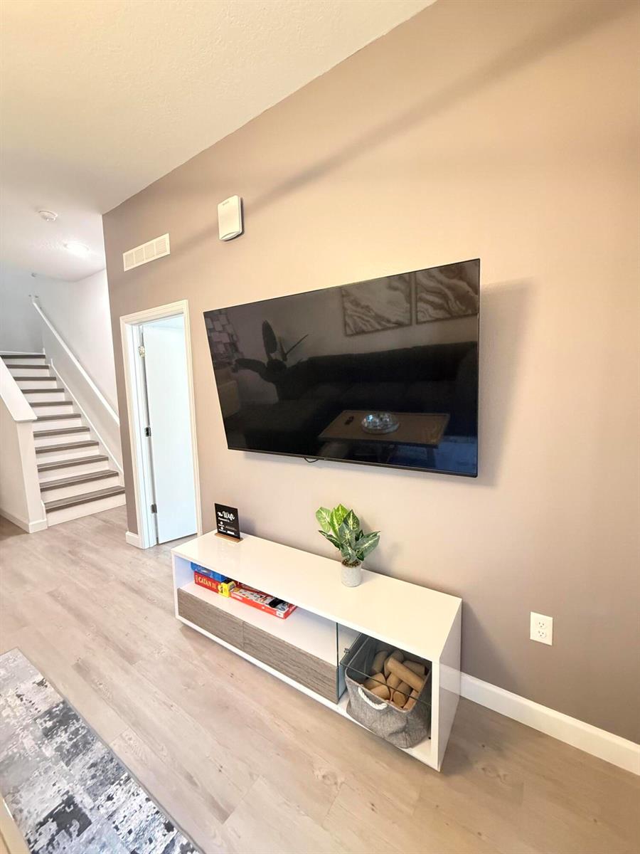   / 16 1671 sq. ft. $ 2026-03-03 0 foto