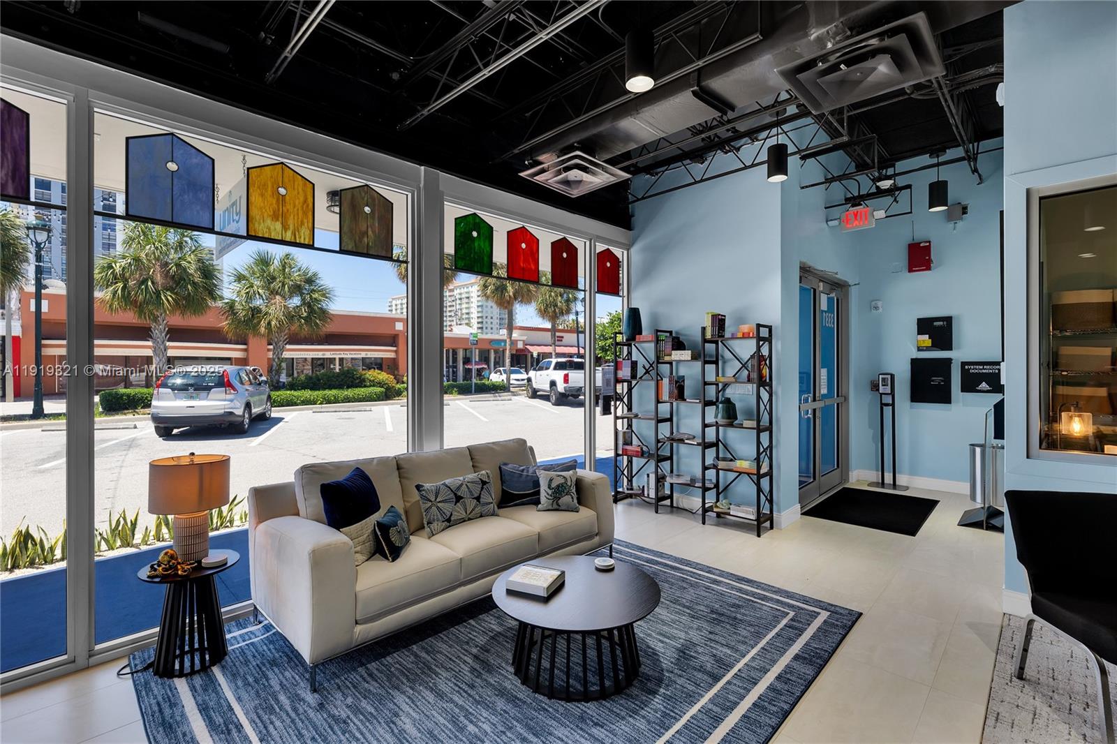   /   sq. ft. $ 2025-11-24 0 Photo