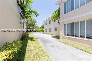 See details / 1582 sq. ft. $ 2025-11-24 0 Photo