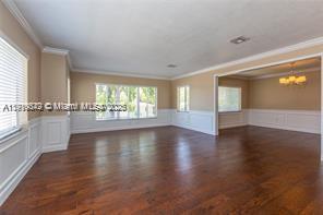 See details / 1582 sq. ft. $ 2025-11-24 0 Photo